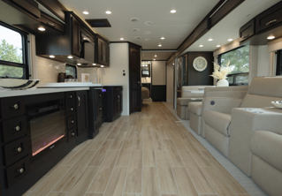012_NorthernStar_webheader_550x382.mp4