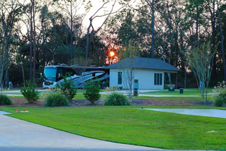 AL-FairhopeMotorcoachResorts-Gallery3.jpg